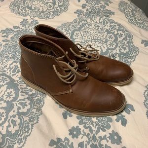 Brown aldo chukka boots